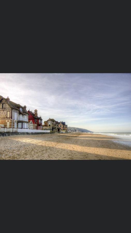 Appartement Proche Plage Refait A Neuf Villers-sur-Mer Exteriör bild